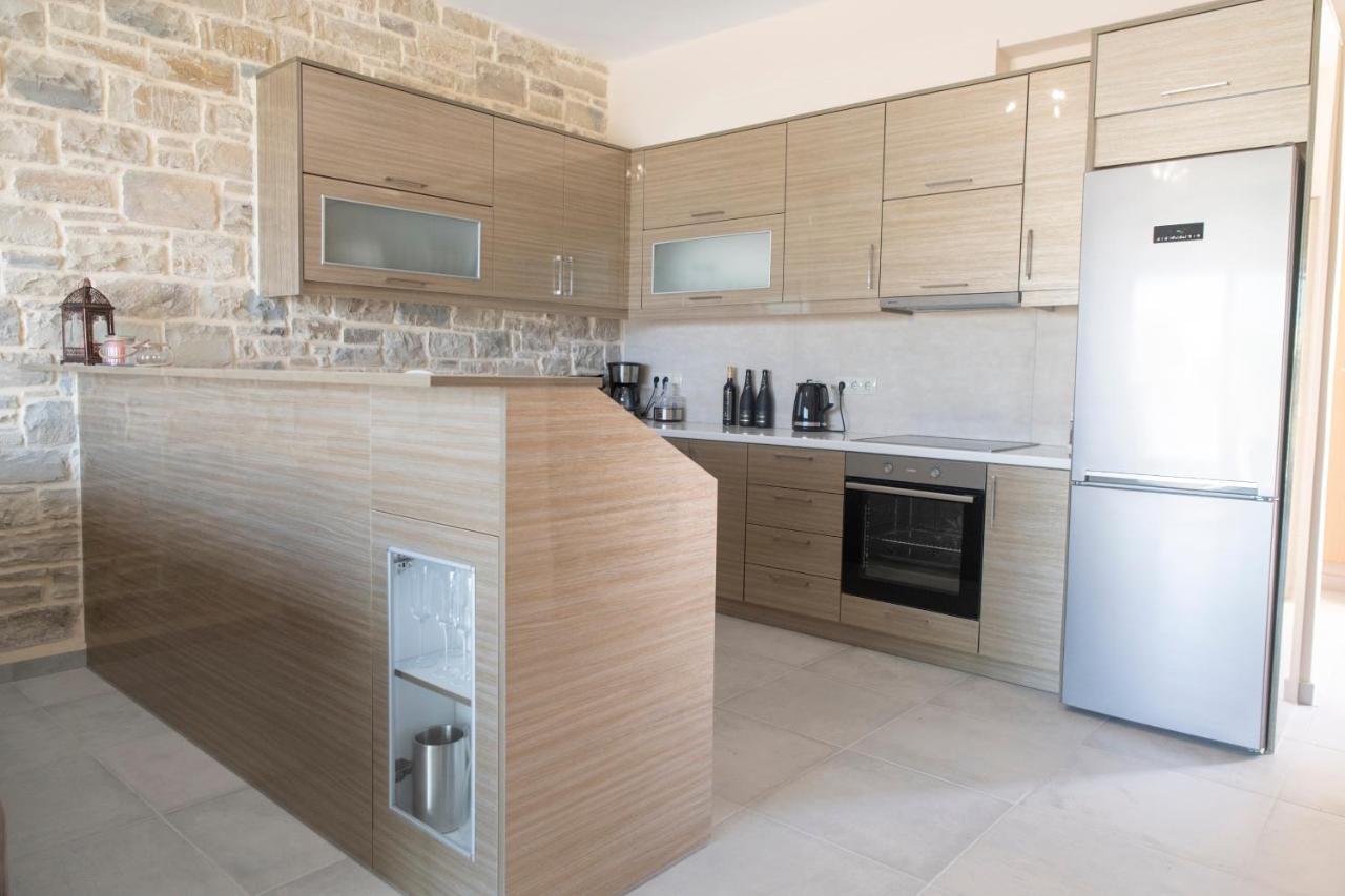 Aeonios Luxury Villa Pitsidia Exterior foto