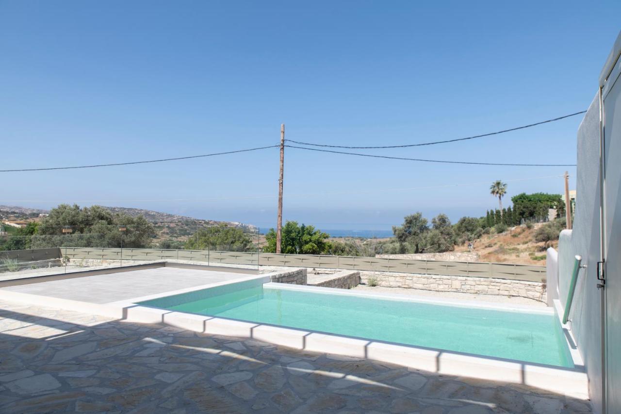 Aeonios Luxury Villa Pitsidia Exterior foto
